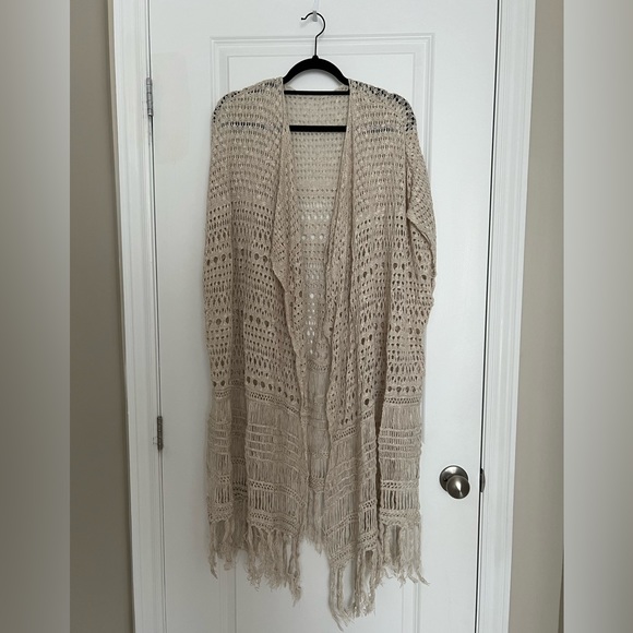 Long woven shawl, beige - Picture 1 of 4